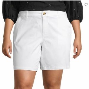 Old Navy Ladies White Short